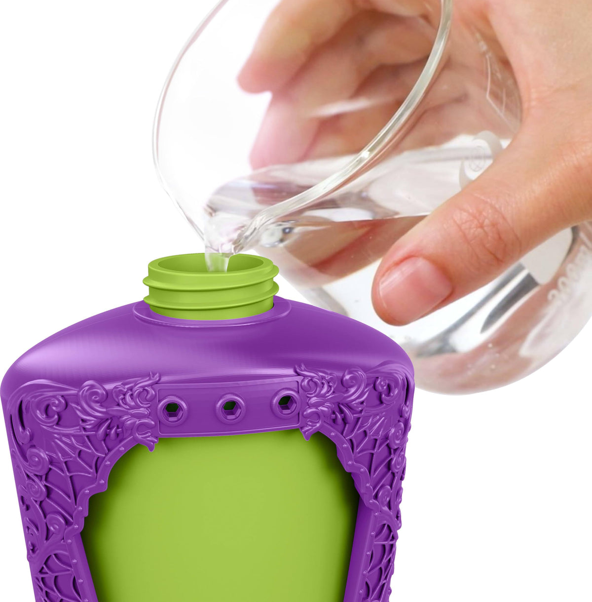 Mini Dolls and Accessories with Water Reveal & Charms U527